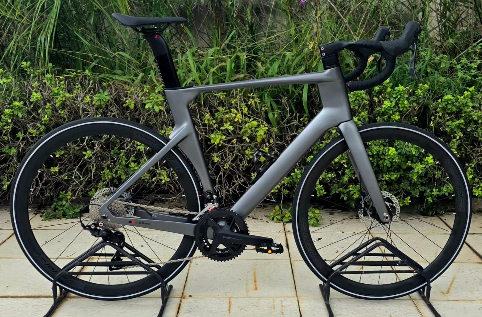 Bicicleta Bike Carbono Speed Twitter R5pro Disc Hidr 24 Vel.